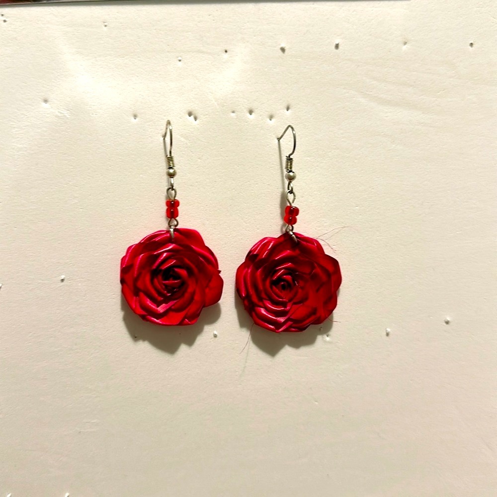 Handmade Flower Earrings 🌺